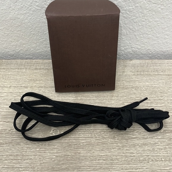 💯LV Extra Shoe Strings - Picture 3 of 4